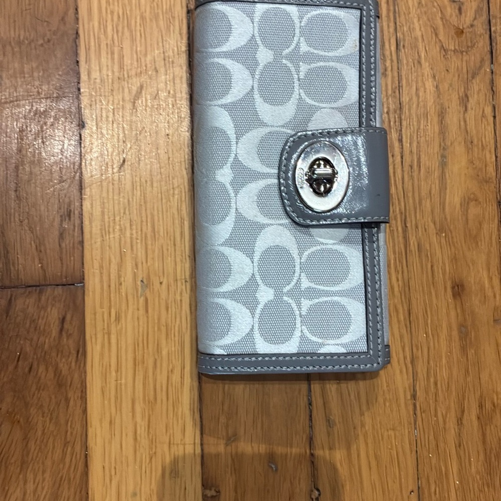 Coach Light Gray Signature Clasp Wallet